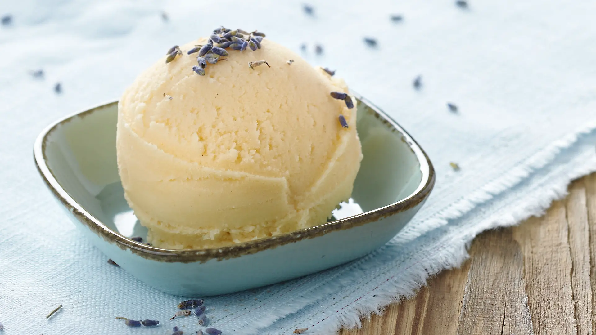 Pfirsich-Lavendel-Sorbet