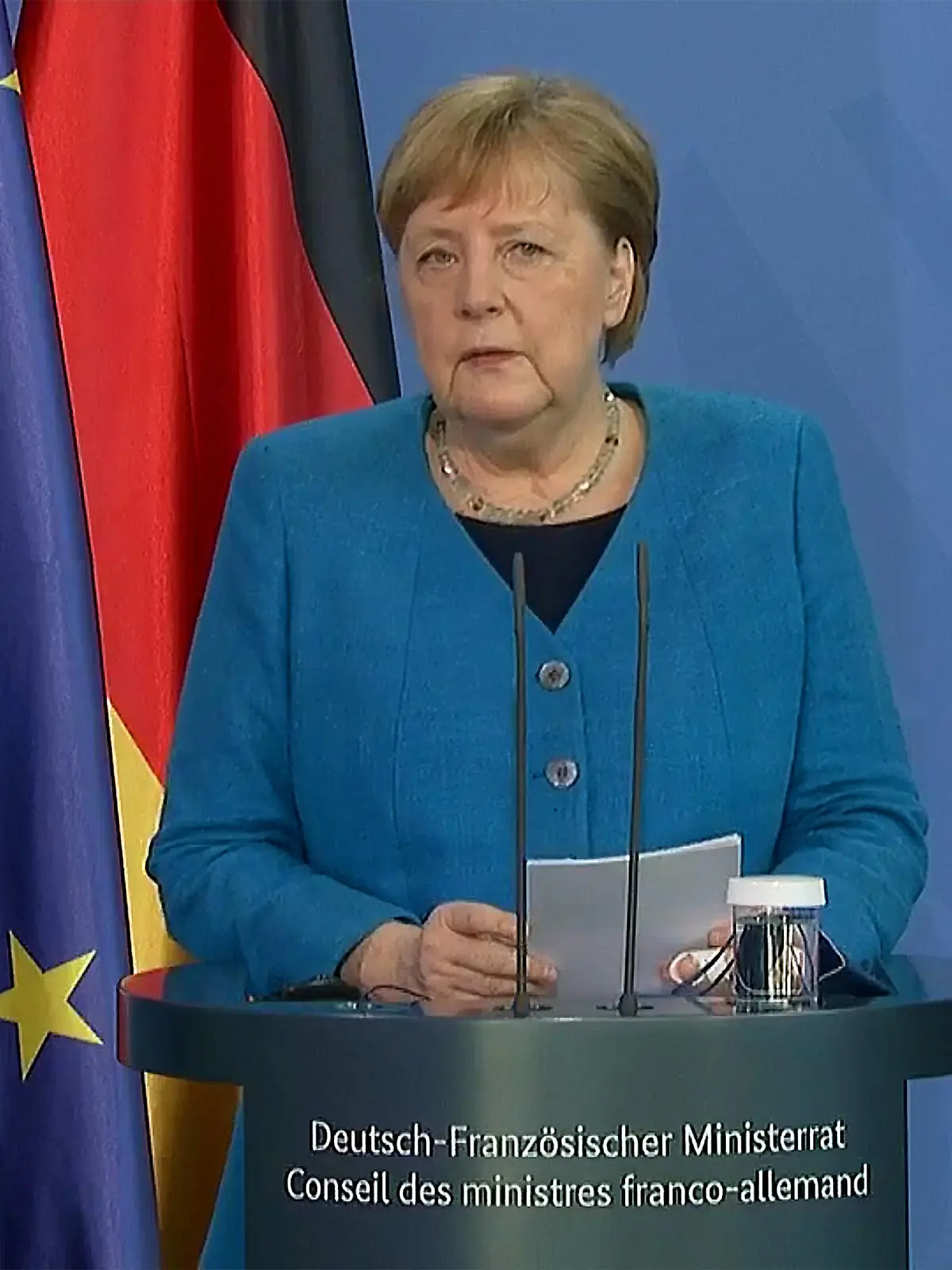 Deutschland, Berlin , 31.05.2021 Gemeinsame Pressekonferenz der Kanzlerin und des französischen Präsidenten Emmanuel Macron im Anschluss an den Deutsch-Französischen Ministerrat Foto: Bundeskanzlerin Angela Merkel digitale Fotos der Uebertragung PK-Merkel zum Ruecktritt von Bundesfamilienministerin Franziska Giffey *** Germany, Berlin , 31 05 2021 Joint press conference of the Chancellor and the French President Emmanuel Macron following the French-German Council of Ministers Photo Federal Chancellor Angela Merkel digital photos of the broadcast PK Merkel on the resignation of Federal Family Minister Franziska Giffey 