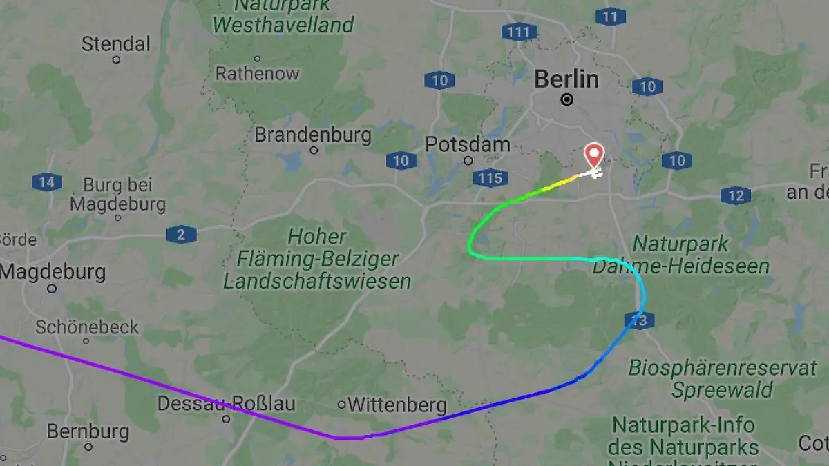 Ryanair-Flug FR 1901 war auf dem Weg von Dublin nach Krakau. Dann plötzlich Notlandung in Berlin.