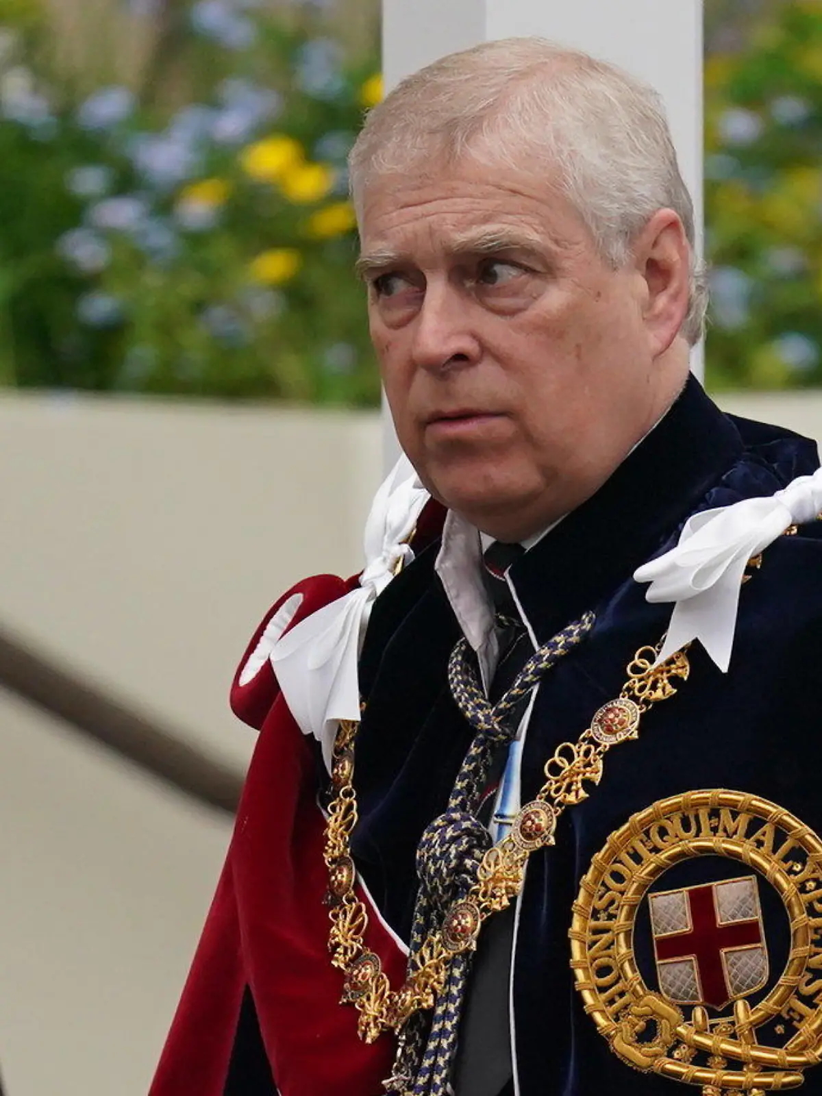 06.05.2023, Großbritannien, London: Prinz Andrew, Herzog von York kommt vor der Krönungszeremonie von König Charles III. und Königgemahlin Camilla in der Westminster Abbey im Zentrum Londons an. Zur Krönung von König Charles III. werden zahlreiche Gäste in London erwartet. Foto: Jacob King/PA Wire/dpa +++ dpa-Bildfunk +++