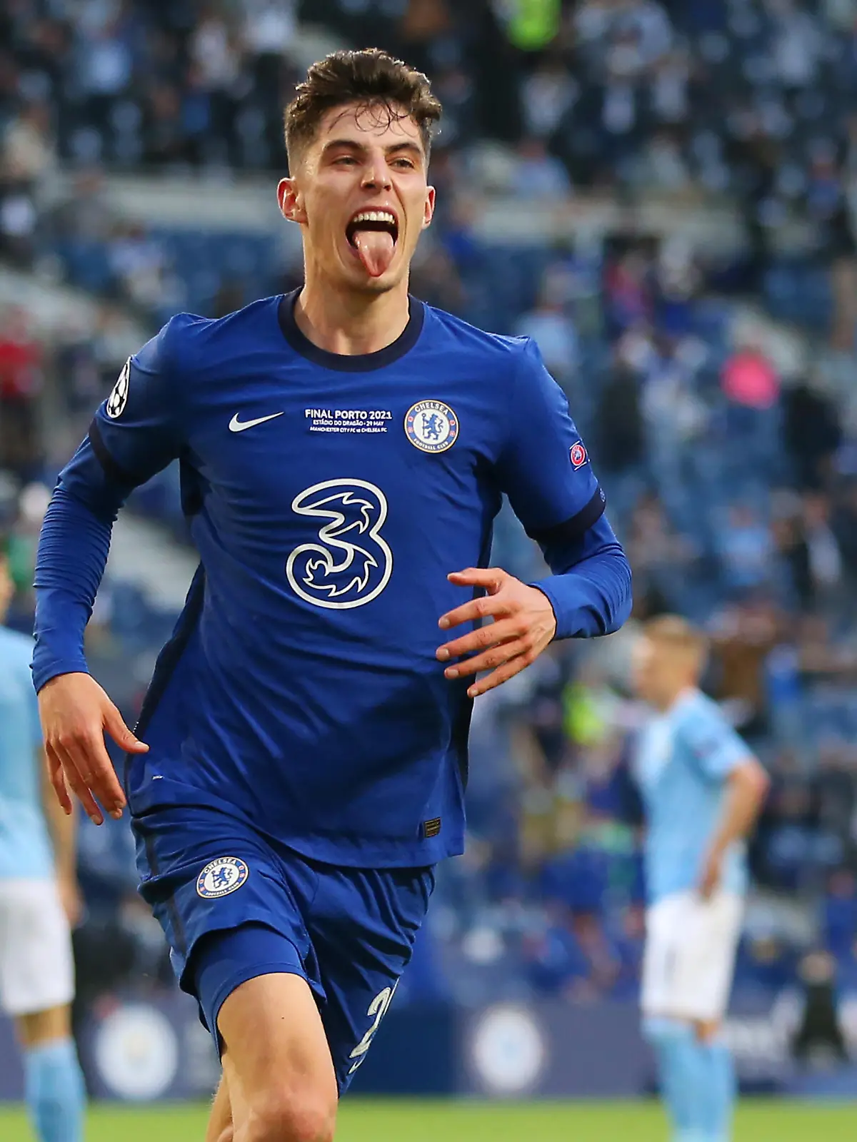 PORTO, PORTUGAL - MAY 29: Kai Havertz of Chelsea celebrates after scoring their side's first goal during the UEFA Champions League Final between Manchester City and Chelsea FC at Estadio do Dragao on May 29, 2021 in Porto, Portugal. (Photo by Jose Coelho - Pool/Getty Images)