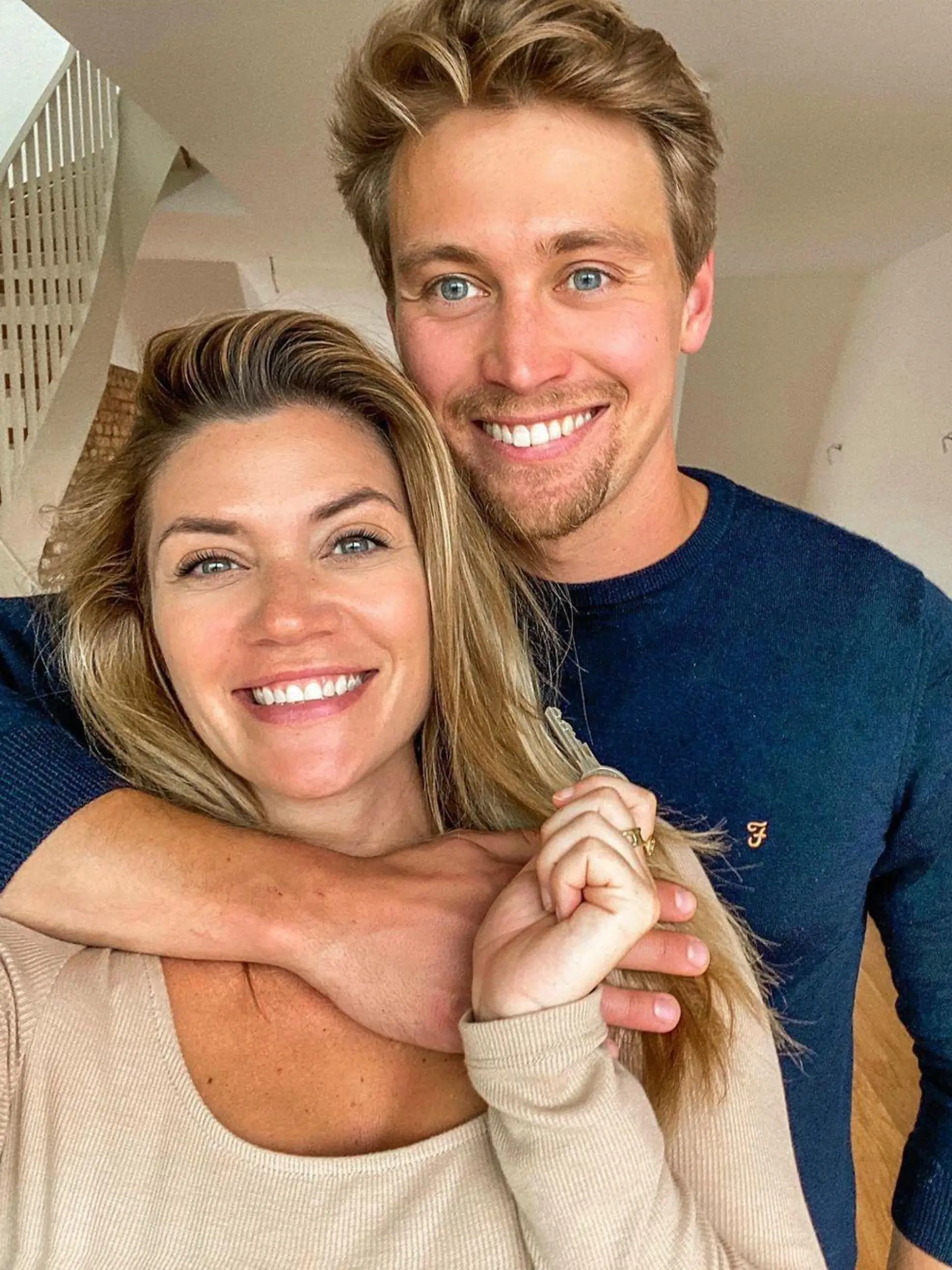 Ex-Bachelorette Nadine Klein und ihr Tim ziehen zusammen.
