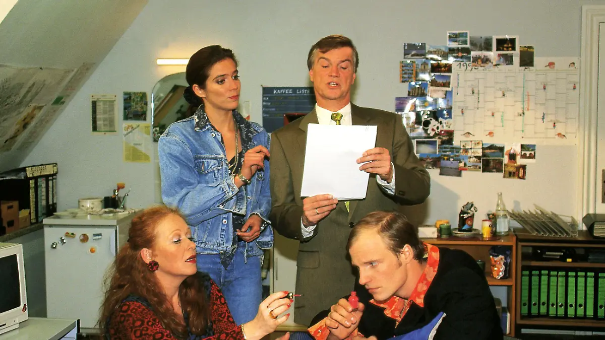 v.l. Ulla Herbst (Ulrike Bliefert), Nadia Schäfer (Claudia Scarpatetti), Hagen Krause (Jochen Busse) und Rüdiger Poppels (Thorsten Nindel)