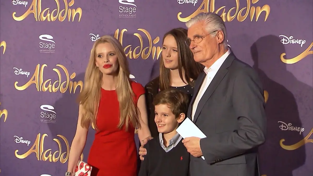 Schauspielerin Mirja Du Mont zeigt ihre Kids Seltener Familienschnappschuss