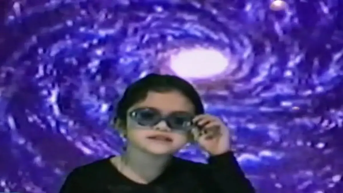 Selena Gomez singt Britney Spears Song Süßes Throwback-Video