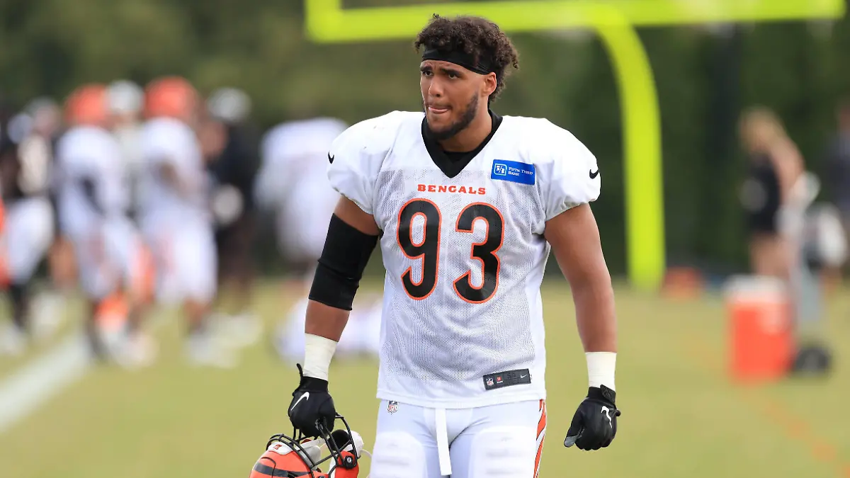 CINCINNATI, OH - AUGUST 06: Cincinnati Bengals defensive end Amani Bledsoe 93 during the Cincinnati Bengals training camp on August 6, 2021 at the Cincinnati Bengals training facility in Cincinnati, OH. Photo by Ian Johnson/Icon Sportswire NFL, American Football Herren, USA AUG 06 Cincinnati Bengals Training Camp Icon210806058