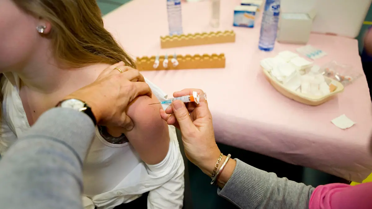 vaccination campaign against cervical cancer