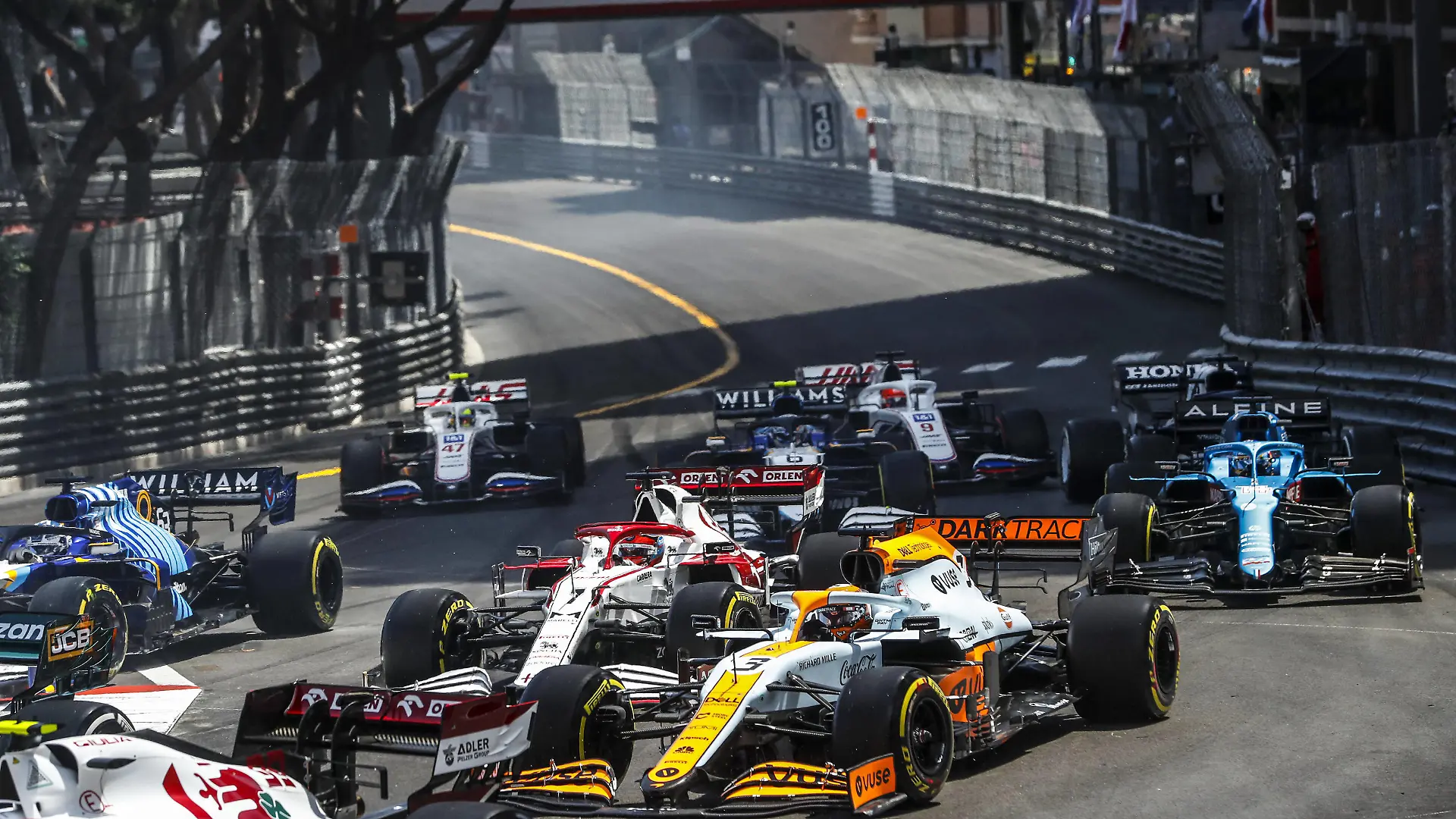 03 RICCIARDO Daniel aus, McLaren MCL35M, action and 07 RAIKKONEN Kimi fin, Alfa Romeo Racing ORLEN C41 during the 2021 Formula One World Championship, WM, Weltmeisterschaft Grand Prix of Monaco from on May 20 to 23 in Monaco - FORMULE 1 : Grand prix de Monaco - Course - Monaco - 23/05/2021 DPPI/PANORAMIC PUBLICATIONxNOTxINxFRAxITAxBEL _V2_2106