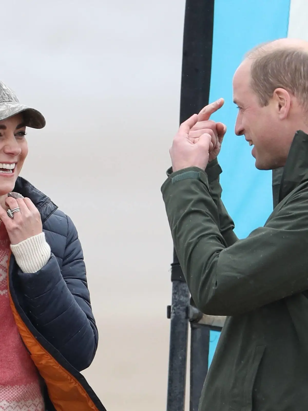  . 26/05/2021. St.Andrews, United Kingdom. Prince William and Kate Middleton, The Duke and Duchess of Cambridge, take part in land yachting, on the beach in St.Andrews, Scotland, United Kingdom. PUBLICATIONxINxGERxSUIxAUTxHUNxONLY xStephenxLockx/xi-Imagesx IIM-22206-0040