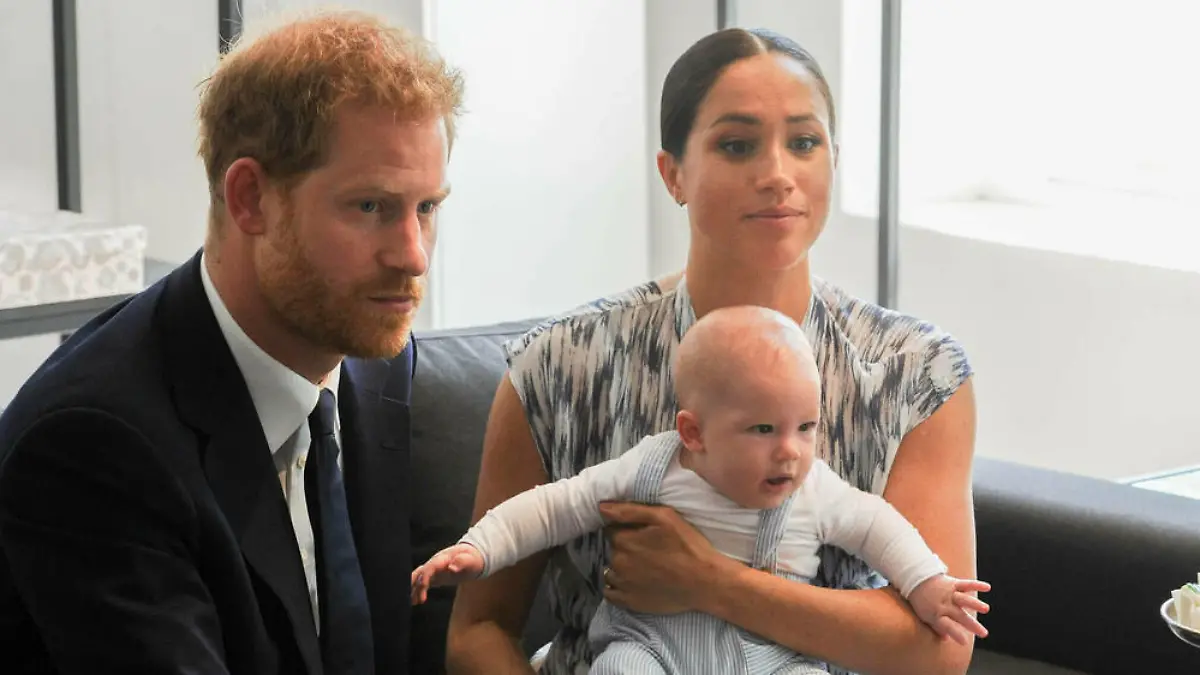 "Oma Diana": Archies erste Worte stimmten Prinz Harry traurig