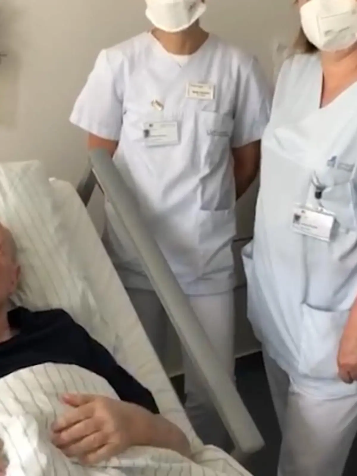 Bild zu: "So geht es Reiner Calmund nach Hautlappen-OP"