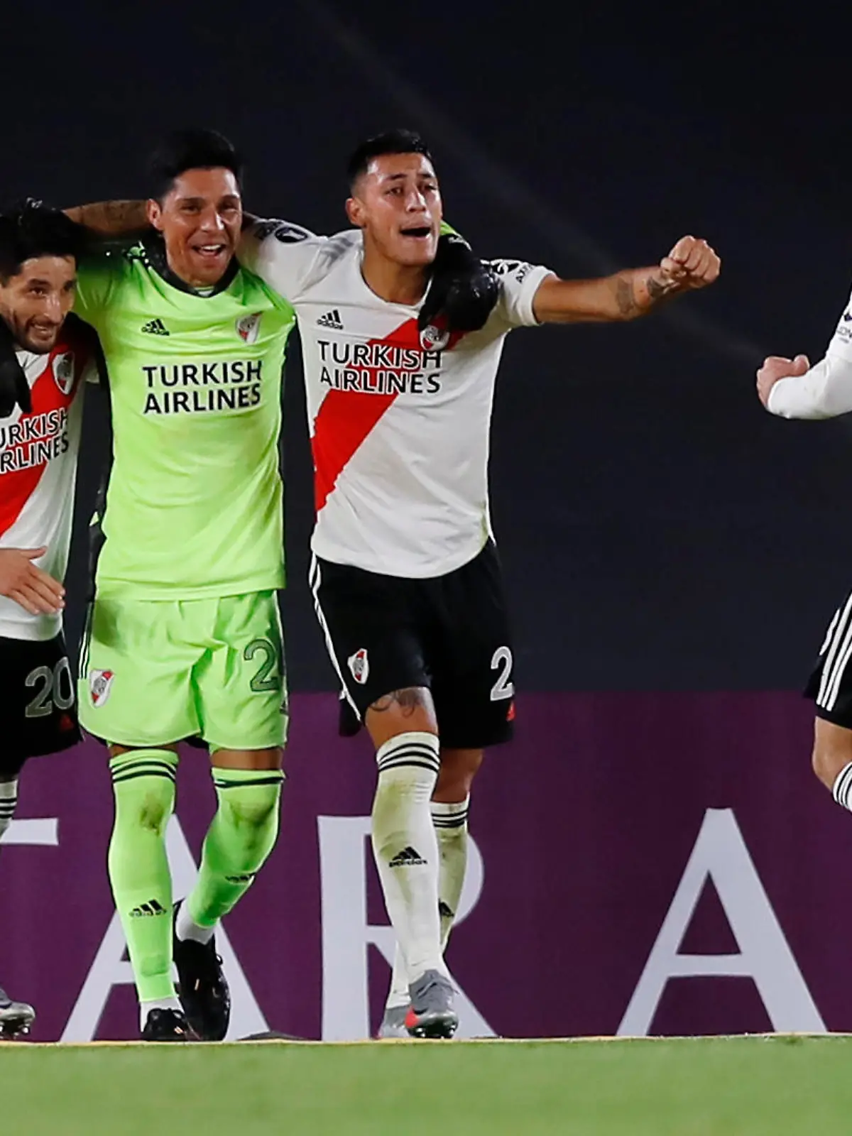 Soccer Football - Copa Libertadores - Group D - River Plate v Santa Fe - Estadio Monumental, Buenos Aires, Argentina - May 19, 2021 River Plate's Enzo Perez and teammates celebrate after the match Pool via REUTERS/Juan Ignacio Roncoroni