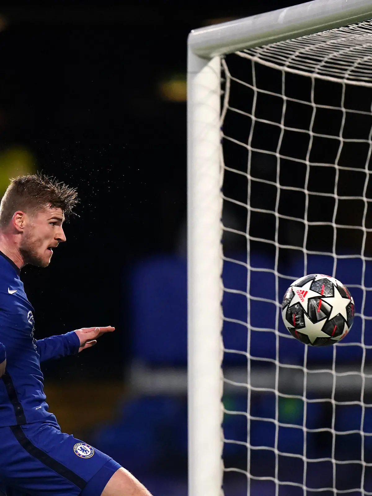  Chelsea v Real Madrid - UEFA Champions League - Semi Final - Second Leg - Stamford Bridge Chelsea s Timo Werner scores their side s first goal of the game during the UEFA Champions League Semi Final second leg match at Stamford Bridge, London. Picture date: Wednesday May 5, 2021. Editorial use only, no commercial use without prior consent from rights holder. PUBLICATIONxINxGERxSUIxAUTxONLY Copyright: xAdamxDavyx 59592722