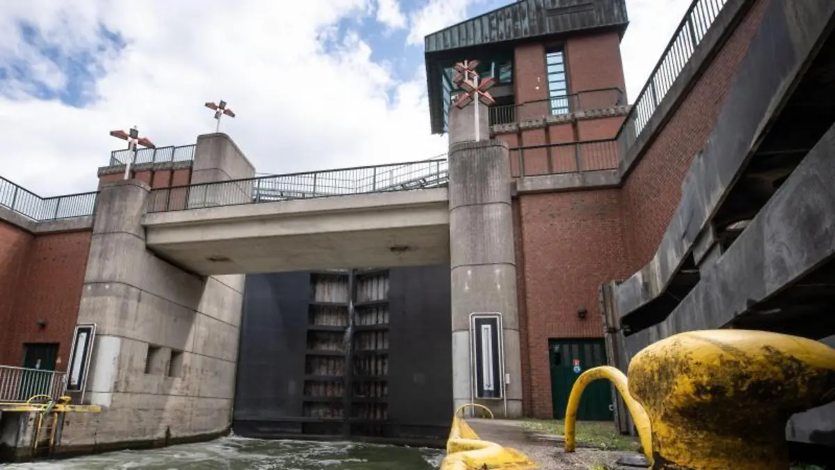 Schleuse Henrichenburg wird gesperrt