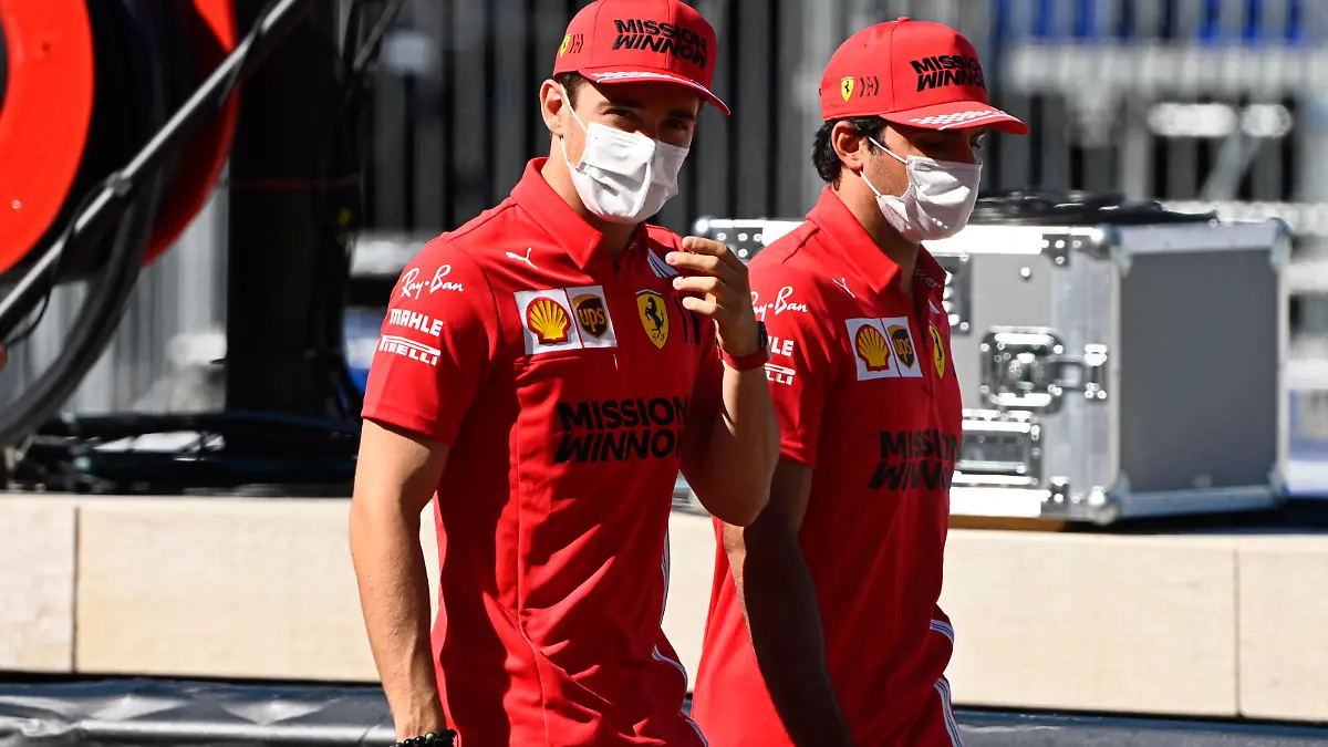 Formula 1 2021: Monaco GP CIRCUIT DE MONACO, MONACO - MAY 19: Charles Leclerc, Ferrari, with Carlos Sainz, Ferrari during the Monaco GP at Circuit de Monaco on Wednesday May 19, 2021 in Monte Carlo, Monaco. Photo by Mark Sutton / Sutton Images Images PUBLICATIONxINxGERxSUIxAUTxHUNxONLY GP2105_144648_MS23526 