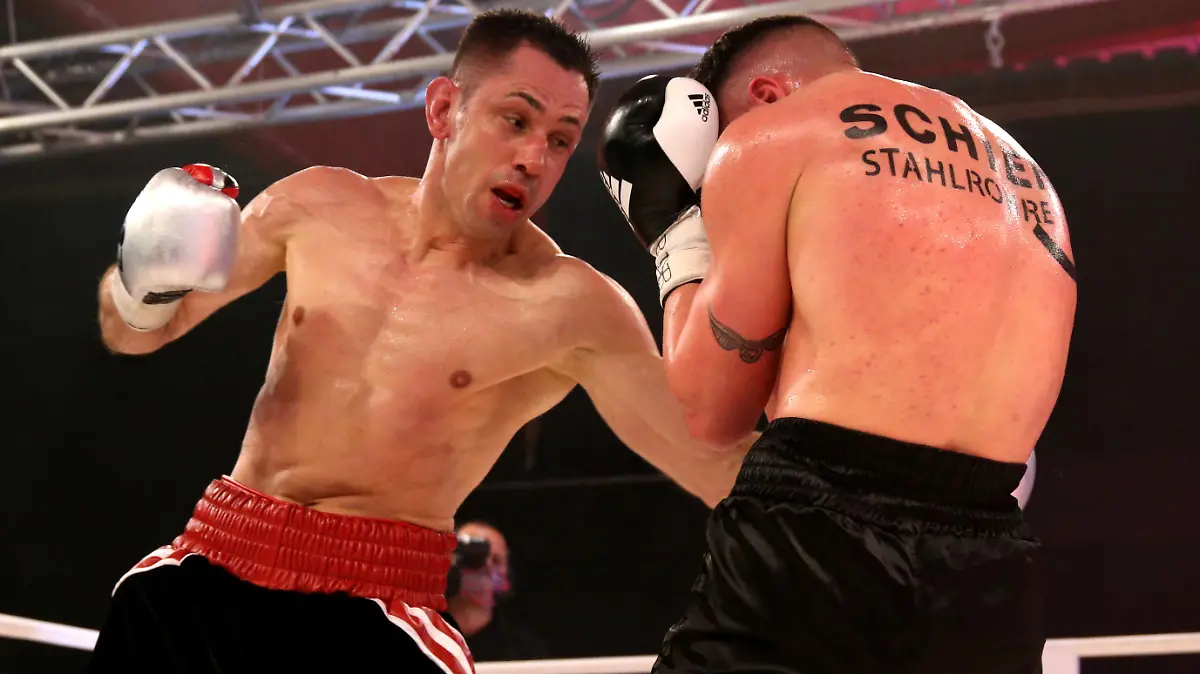  BOXEN: Universum Boxpromotion, Hamburg, 19.12.2020 Felix Sturm GER - Timo Rost GER *** BOXING Universum Boxpromotion, Hamburg, 19 12 2020 Felix Sturm GER Timo Rost GER