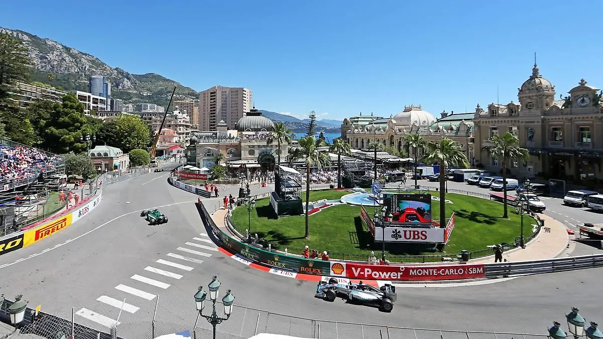 Lewis Hamilton (GBR) Mercedes AMG F1 W05.24.05.2014. Formula 1 World Championship, Rd 6, Monaco Grand Prix, Monte Carlo, Monaco, Qualifying Day- www.xpbimages.com, EMail: requests@xpbimages.com - copy of publication required for printed pictures. Every used picture is fee-liable. © Copyright: Moy / XPB Images
