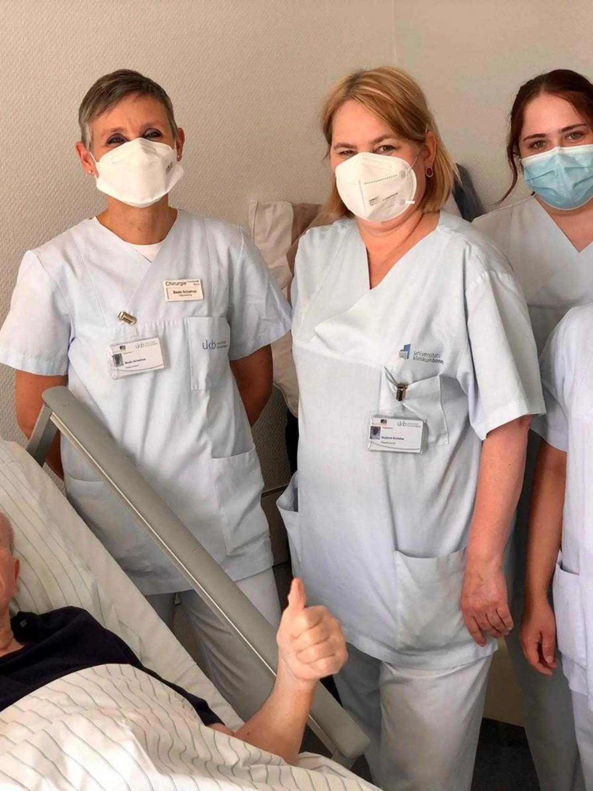 Reiner Calmund im Krankenbett