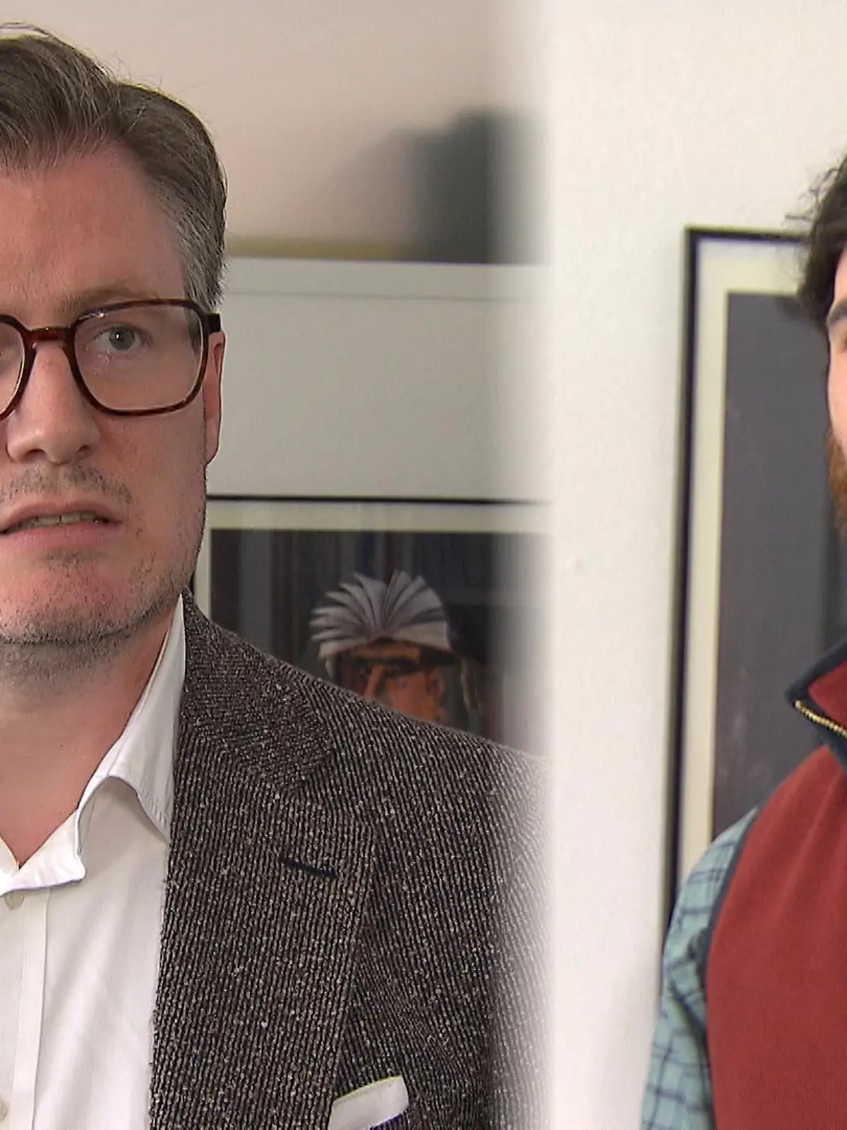 Er hat sich als syrischer Flüchtling ausgegeben, soll sich in seiner Zeit als Bundeswehrsoldat Munition und Sprengkörper besorgt und eine „Todesliste“ mit Politikern geführt haben: Der Offenbacher Franco A. muss sich wegen Terrorverdachts vor dem Oberlandesgericht Frankfurt verantworten. Gemeinsam mit seinem Anwalt Moritz Schmitt-Fricke trifft RTL den 32-Jährigen. „Ich vermag nichts staatsgefährdendes darin zu erkennen, wenn ein besorgter junger Mann sich als Flüchtling verkleidet, weil er den Verdacht hat, dass er von der Regierung belogen wird.“, sagt der Anwalt.