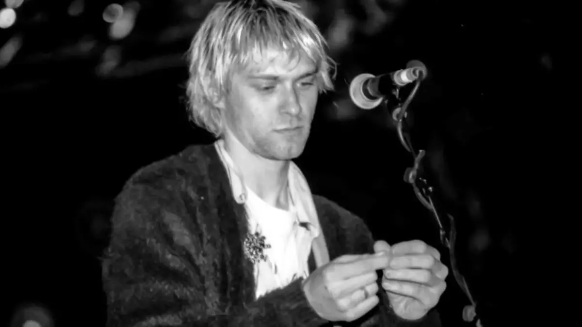 Haarsträhnen von Kurt Cobain bringen 14.000 Dollar ein