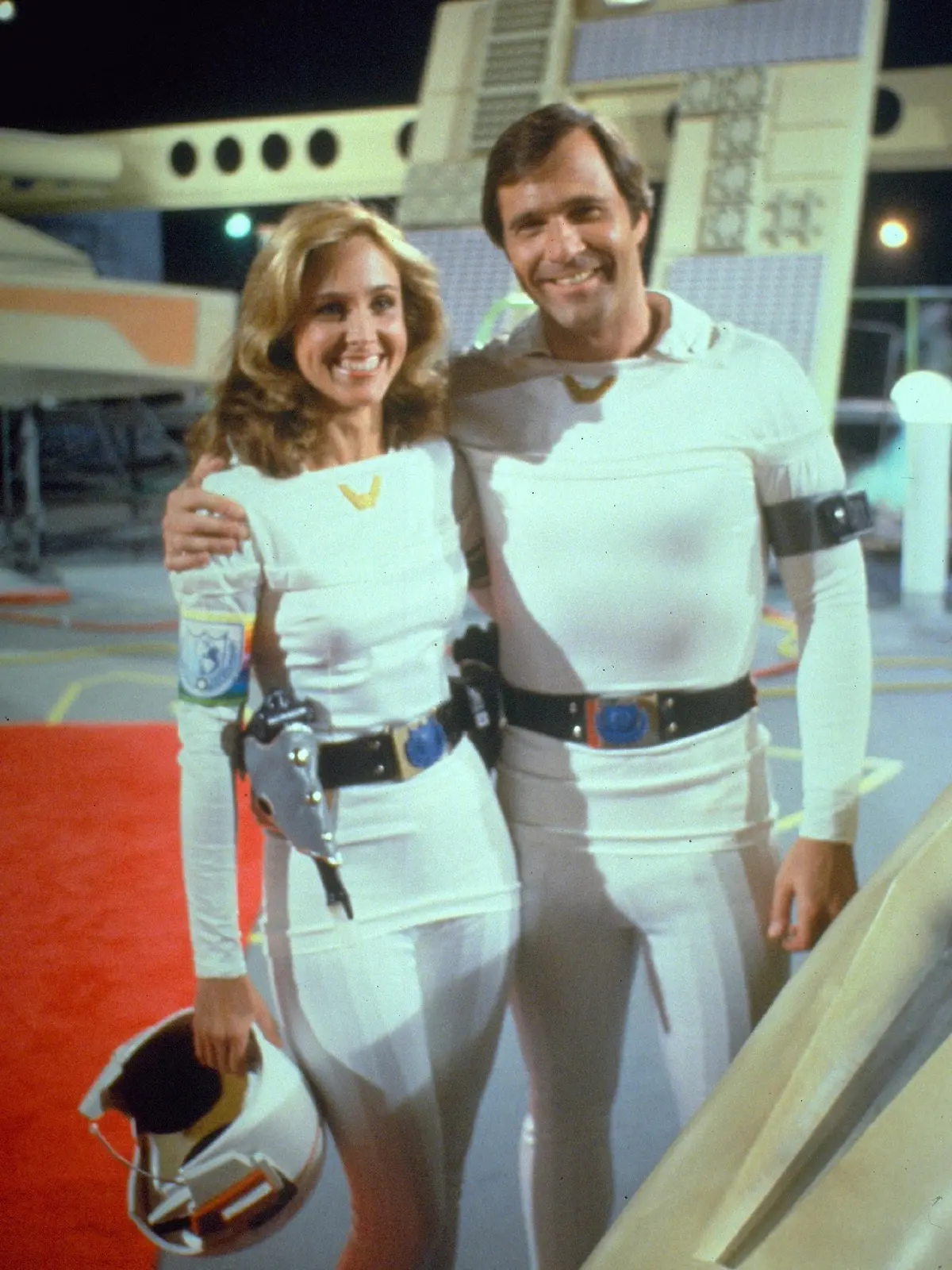 Col. Wilma Deering (Erin Gray) und Capt. William "Buck" Rogers (Gil Gerard)