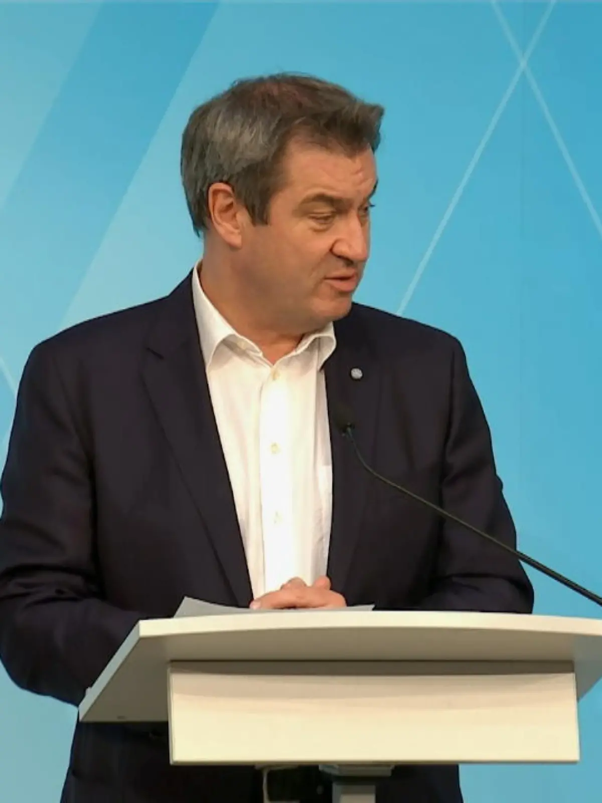 Bild zu: "Söder beschließt weitere Lockerungen"