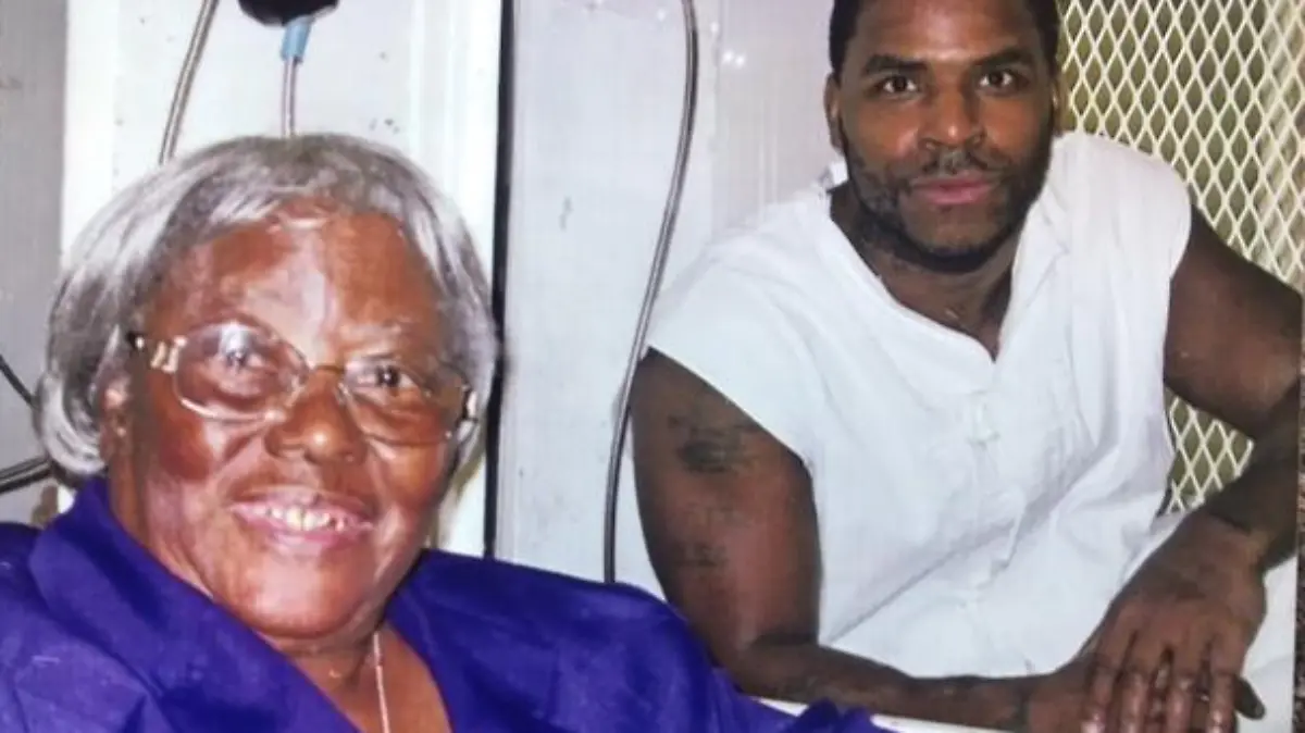 Quintin Jones und seine Großtante Berthena Bryant standen sich sehr nah. Dass er sie getötet hat, kann sich der verurteilte Mörder nicht verzeihen.