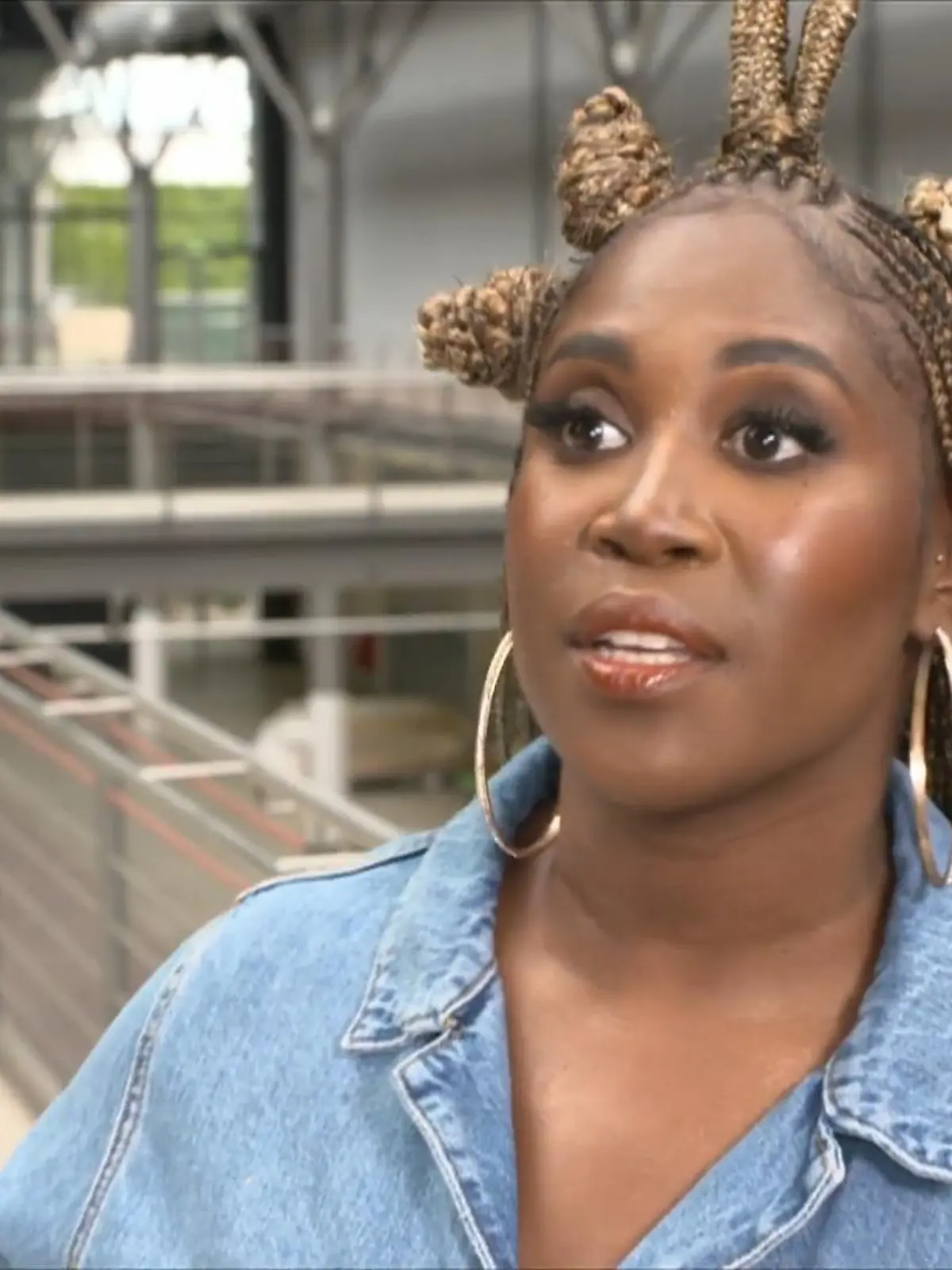 Bild zu: "Warum Motsi Mabuse Achtsamkeit heute wichtig ist"