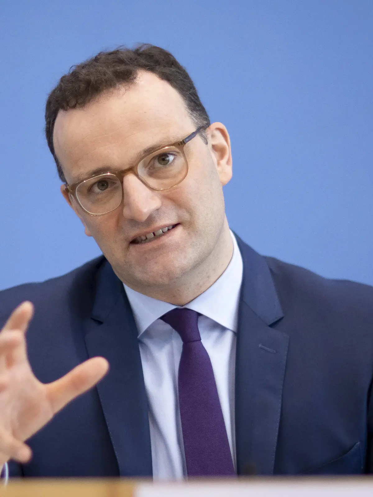  Jens Spahn, CDU, Bundesminister fuer Gesundheit, bei einer Pressekonferenz zu den Corona-Zahlen. Berlin 29.04.2021. Berlin Deutschland *** Jens Spahn, CDU, Federal Minister of Health, at a press conference on the Corona figures Berlin 29 04 2021 Berlin Germany Copyright: xThomasxKoehler/xphotothek.netx