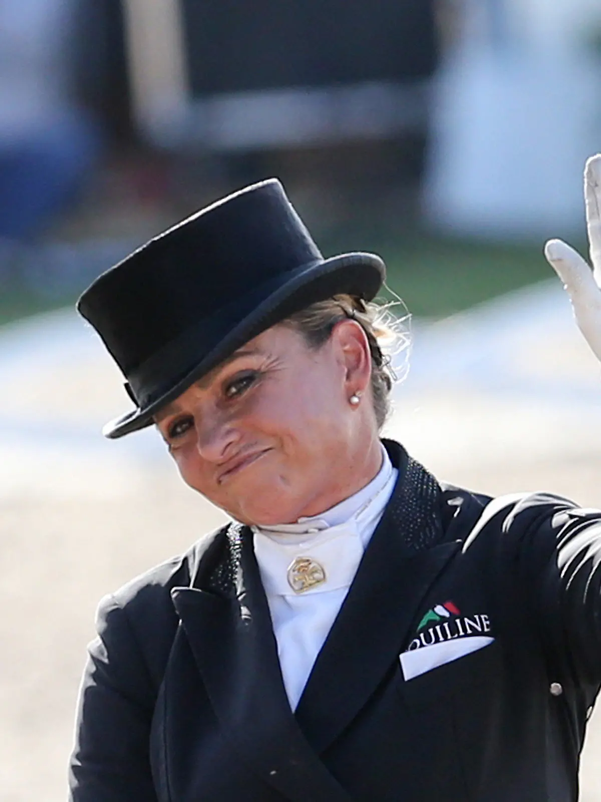 ARCHIV - 20.09.2020, Nordrhein-Westfalen, Balve: Die Dressurreiterin Dorothee Schneider reitet auf Faustus beim Grand Prix Kür der Dressur auf den dritten Platz. (zu dpa "Olympia-Kandidatin Schneider erleidet Schlüsselbeinbruch") Foto: Friso Gentsch/dpa +++ dpa-Bildfunk +++