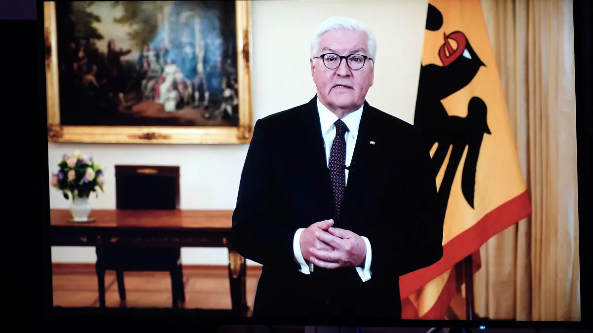  14.05.2021 xkhx Frankfurt am Main, Ökumenische Kirchentag 2021 Schaut hin - Festveranstaltung des 3. ÖKT zugeschaltet aus Berlin Grußbotschaft des Bundespräsidenten Frank-Walter Steinmeier *** 14 05 2021 xkhx Frankfurt am Main, Ökumenische Kirchentag 2021 Schaut hin Festveranstaltung des 3 ÖKT broadcast from Berlin Message of greeting from the Federal President Frank Walter Steinmeier
