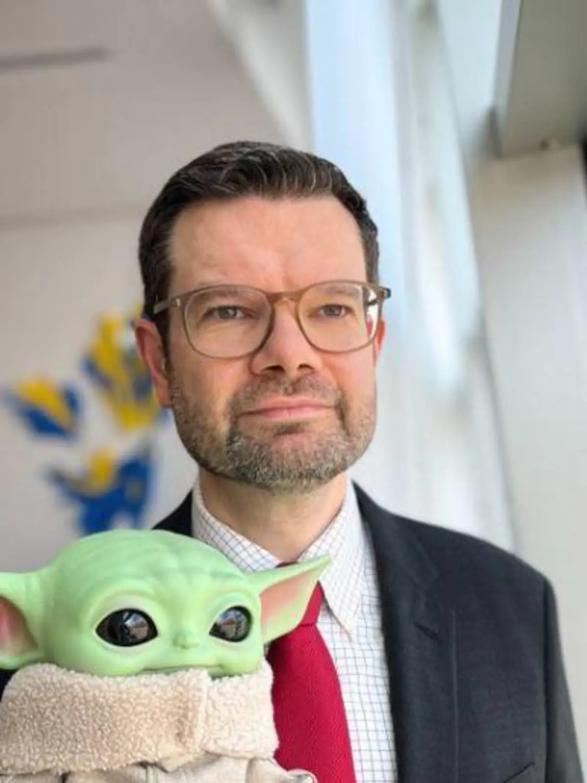 Marco Buschmann postet dieses Bild zum Star Wars Tag.