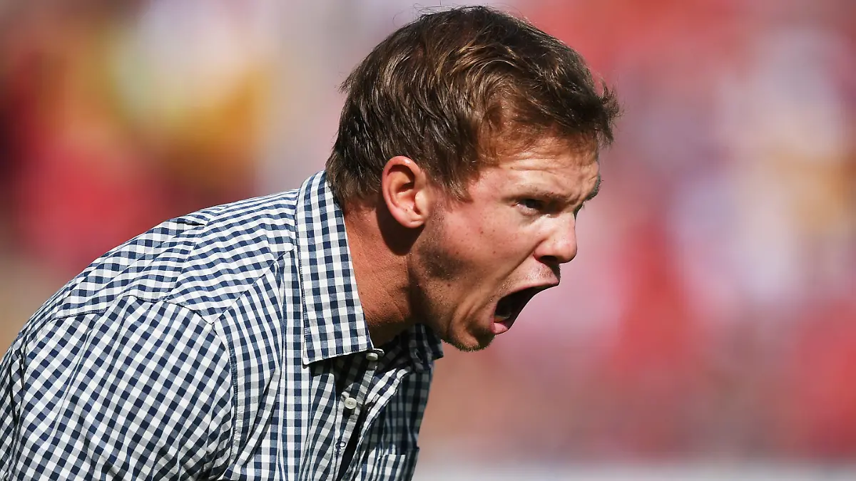 Julian Nagelsmann will join Bayern Munich as Head Coach at the end of season announced on April 27,2021. FREIBURG IM BREISGAU, GERMANY - OCTOBER 01: Julian Nagelsmann head coach of 1899 Hoffenheim screams instructions during the Bundesliga match between Sport-Club Freiburg and TSG 1899 Hoffenheim at Schwarzwald-Stadion on October 1, 2017 in Freiburg im Breisgau, Germany. (Photo by Matthias Hangst/Bongarts/Getty Images)