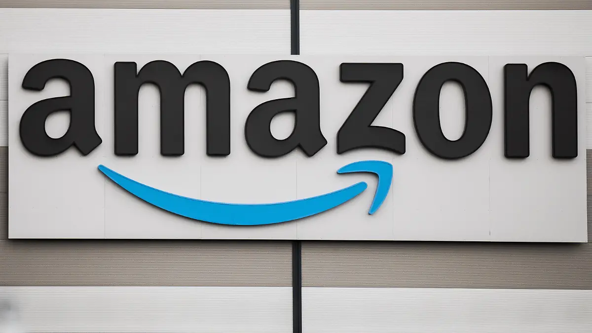  Sortierzentrum vom Onlineversandhaendler Amazon Logistics in Schoenefeld, 17.12.2019. Schoenefeld Deutschland *** Sorting center of the online mail order company Amazon Logistics in Schoenefeld, 17 12 2019 Schoenefeld Germany PUBLICATIONxINxGERxSUIxAUTxONLY Copyright: xFlorianxGaertner/photothek.netx