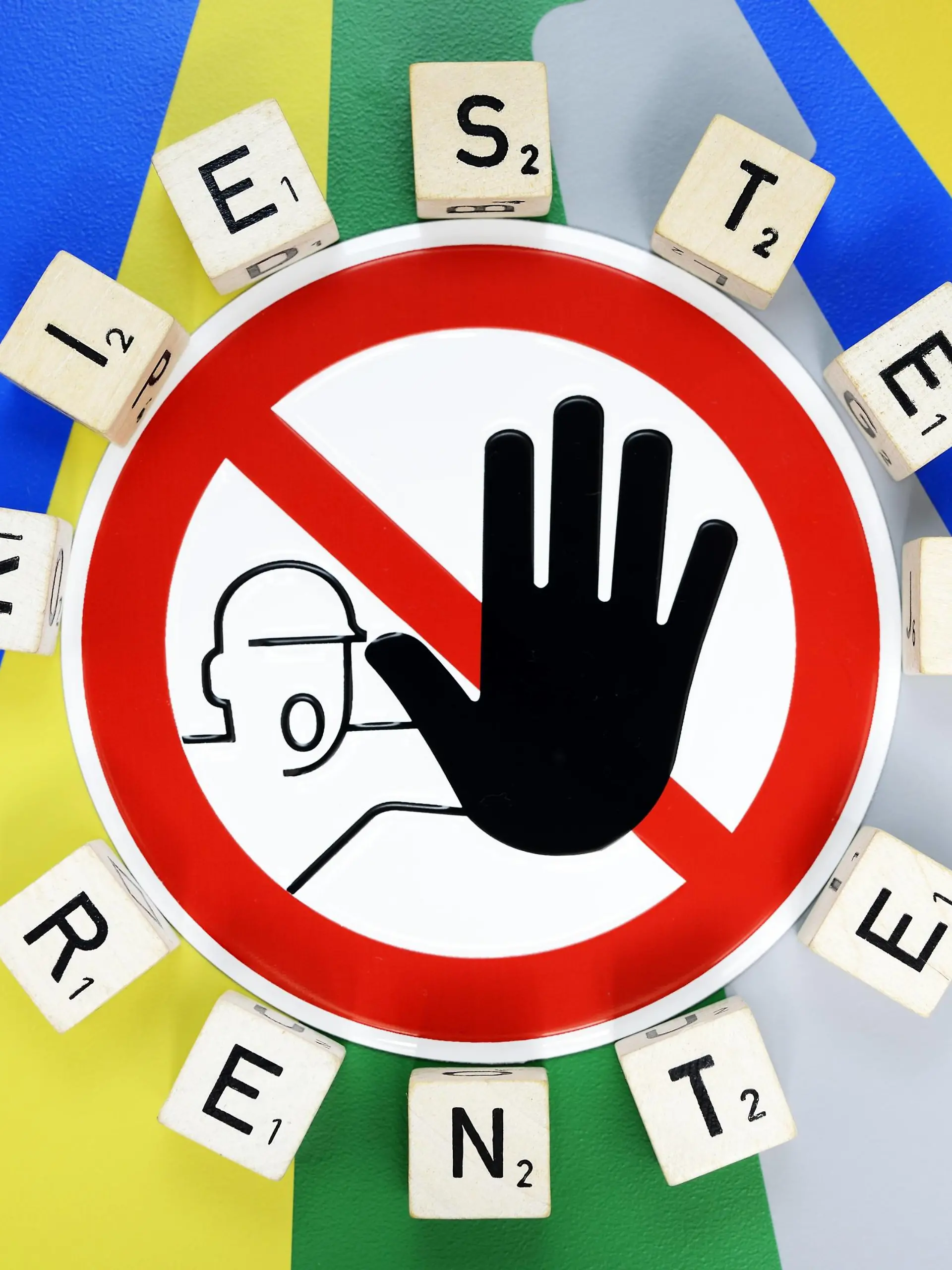 Riester-Rente und Warnschild

Riester Pension and Warning label