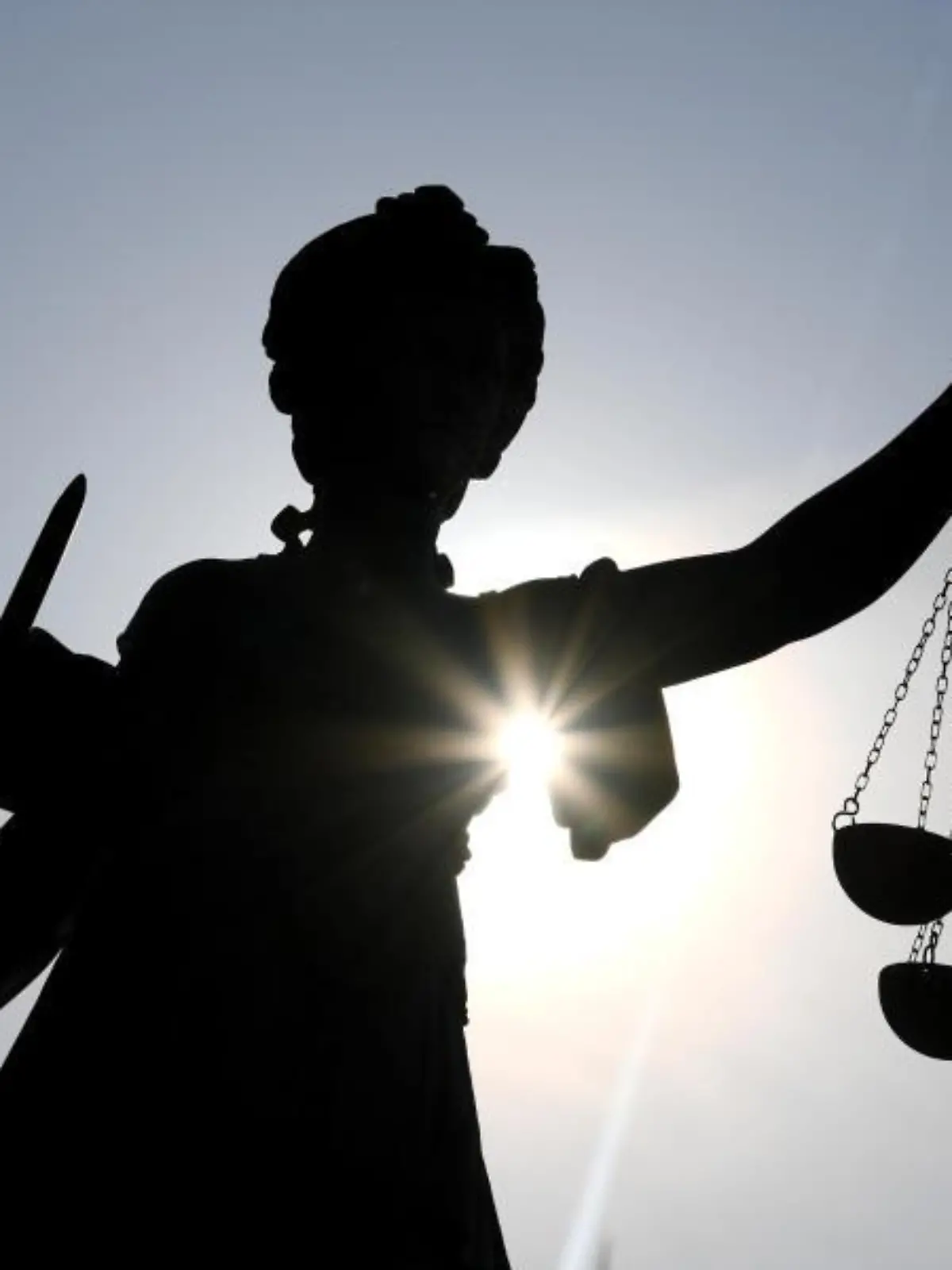 Justitia-Statue