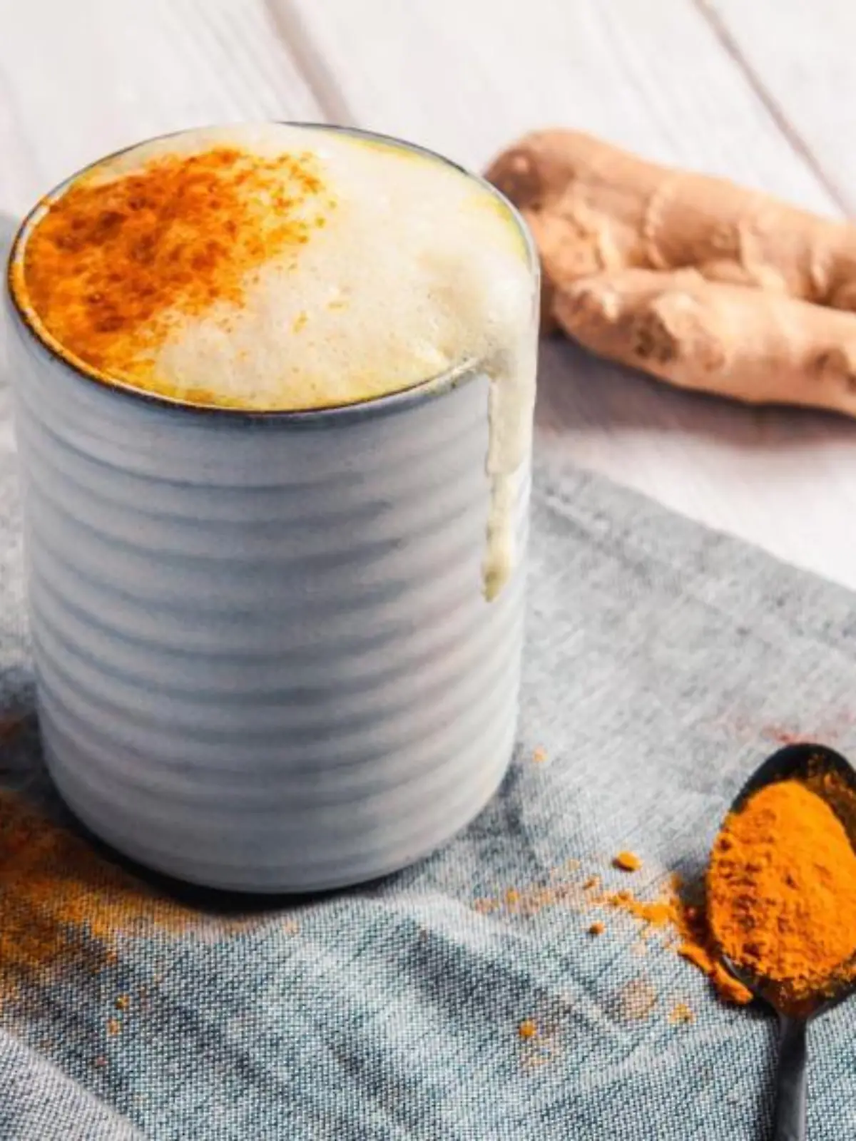 Goldene Milch