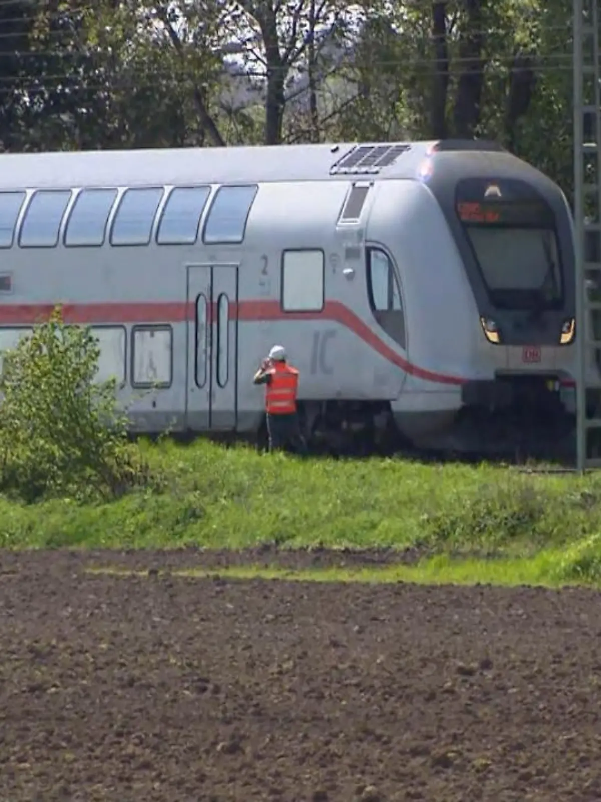Bild zu: "Zwei Tote bei Unfall in Hürth"