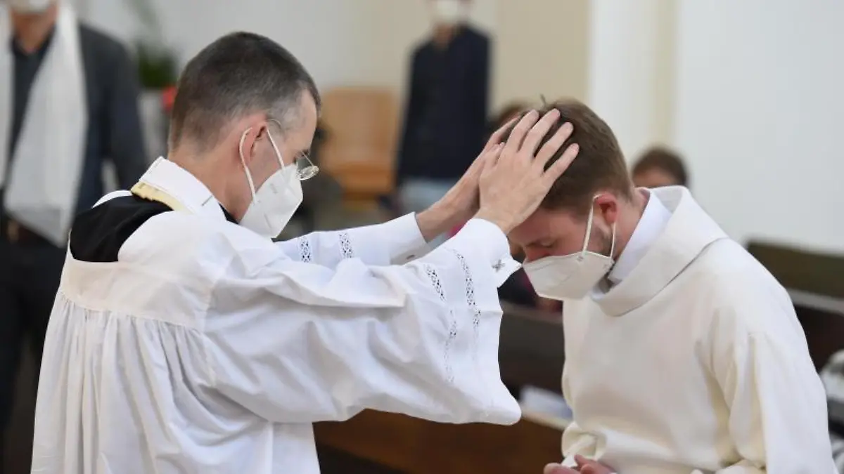 Katholische Gottesdienste mit Segnung homosexueller Paare