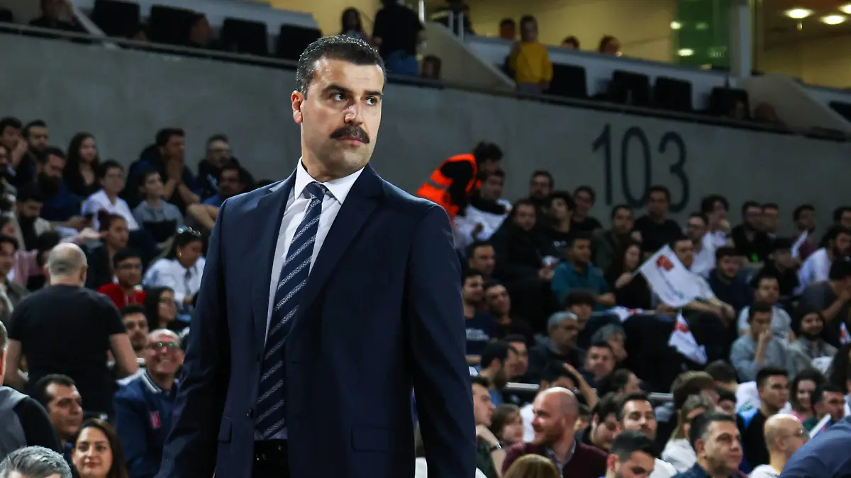 Turk Telekom coach Erdem Can during the EuroCup quarter final match between Turk Telekom - Ratiopharm Ulm , in Ankara, in Turkiye, on April 19, 2023. Copyright: MuhammedxAlixYahsix-xDepoxPhotos 17911811