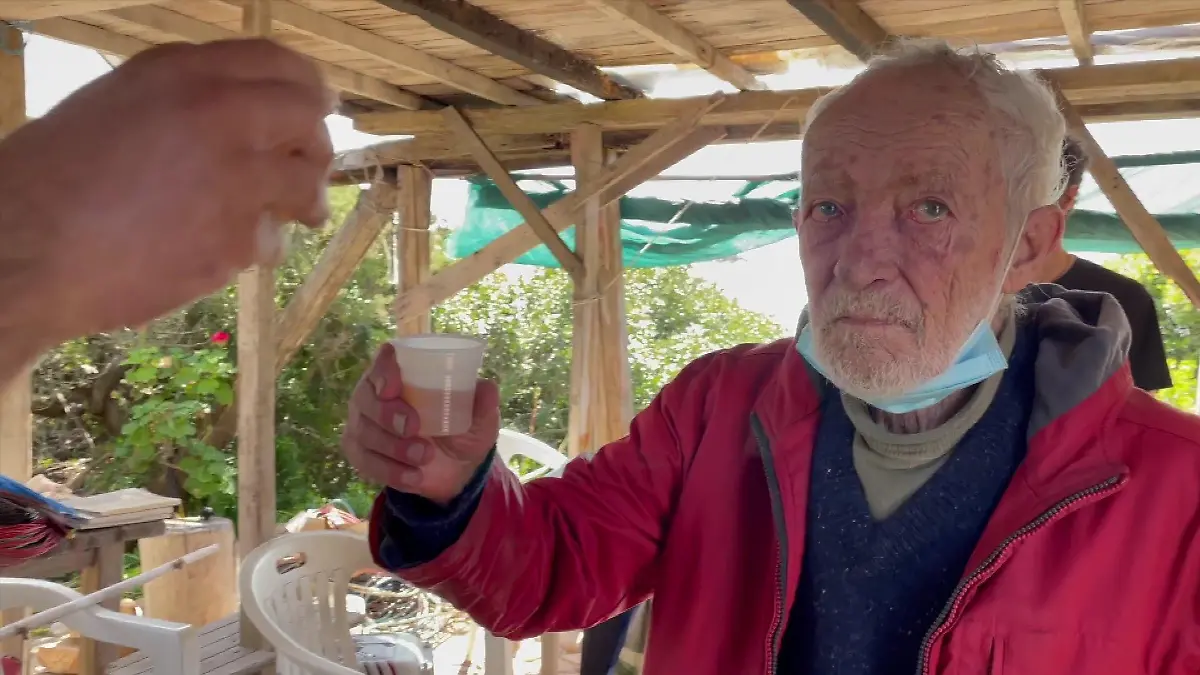 Ein Schnaps zum Abschied von Budelli