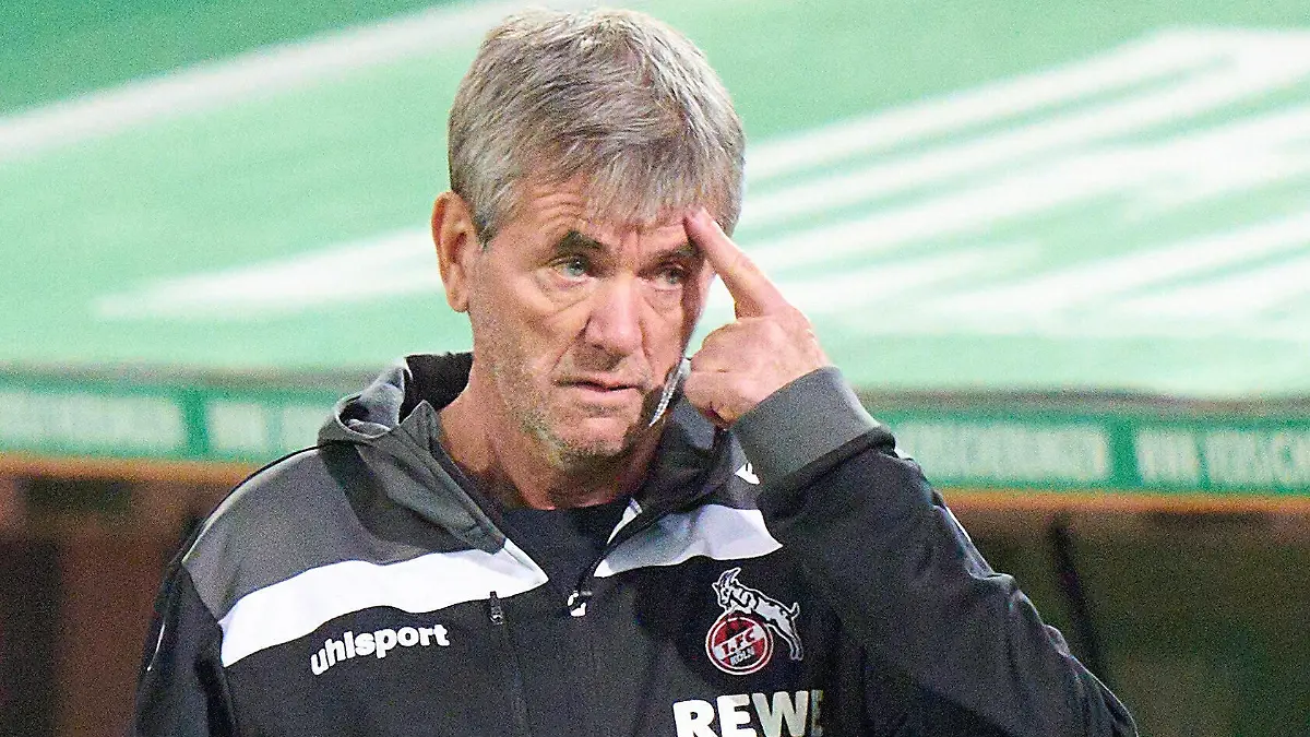  Friedhelm FUNKEL, 1.FCK Trainer in the match FC AUGSBURG - 1.FC KOELN DFL 1.German Football League , Augsburg, Germany, April 23, 2021. Season 2020/2021, matchday 31, 1.Bundesliga, 31.Spieltag, Köln,