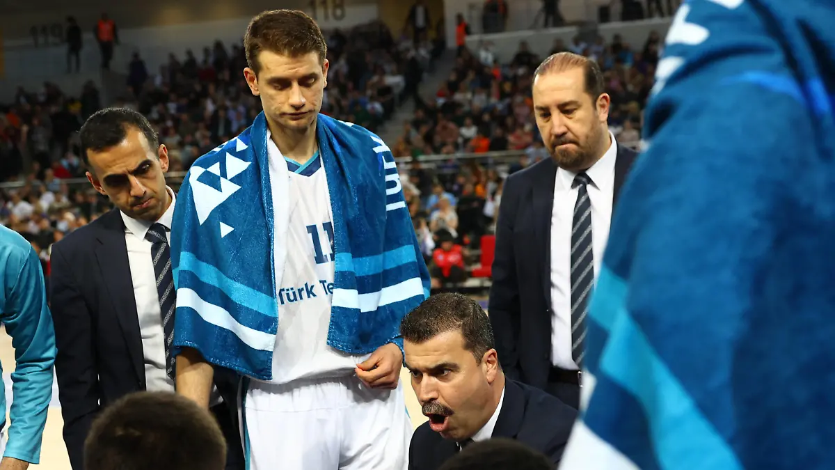 Turk Telekom coach Erdem Can during the EuroCup quarter final match between Turk Telekom - Ratiopharm Ulm , in Ankara, in Turkiye, on April 19, 2023. Copyright: MuhammedxAlixYahsix-xDepoxPhotos 17911813