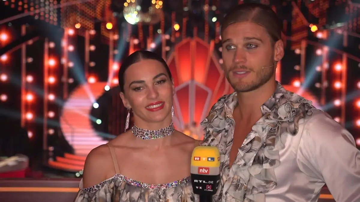 Rúrik  Gíslason erklärt, warum sein Vater nicht da war Let's Dance 2021