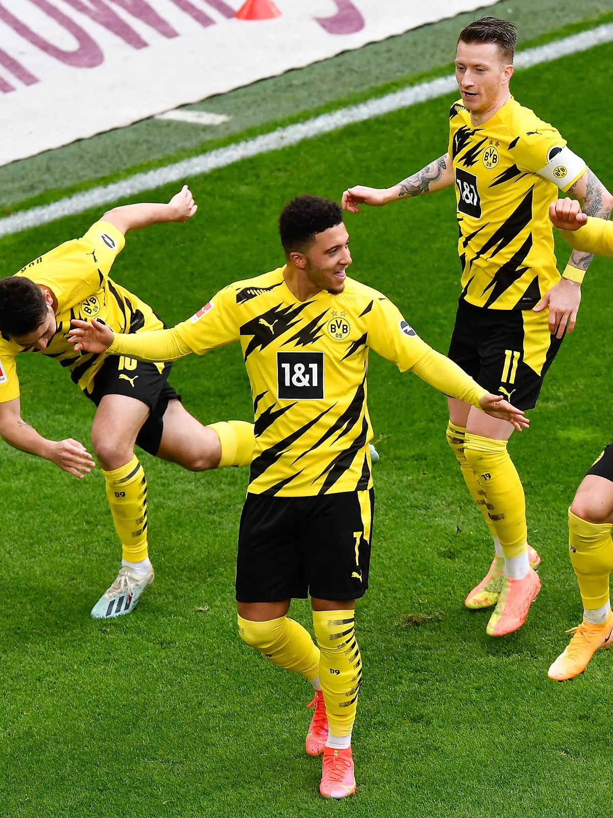 Dortmund schlägt Leipzig