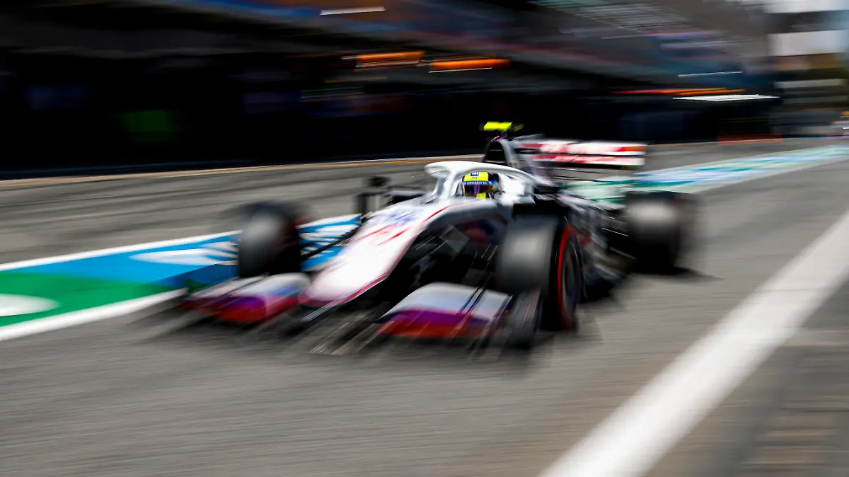 Formula 1 2021: Spanish GP CIRCUIT DE BARCELONA-CATALUNYA, SPAIN - MAY 08: Mick Schumacher, Haas VF-21 during the Spanish GP at Circuit de Barcelona-Catalunya on Saturday May 08, 2021 in Barcelona, Spain. Photo by Glenn Dunbar / LAT Images Images PUBLICATIONxINxGERxSUIxAUTxHUNxONLY GP2104_121539_J5A3127 