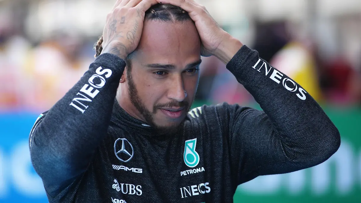 BARCELONA, SPAIN - MAY 08: Pole position qualifier Lewis Hamilton of Great Britain and Mercedes GP reacts in parc ferme during qualifying for the F1 Grand Prix of Spain at Circuit de Barcelona-Catalunya on May 08, 2021 in Barcelona, Spain. (Photo by Emilio Morenatti - Pool/Getty Images)