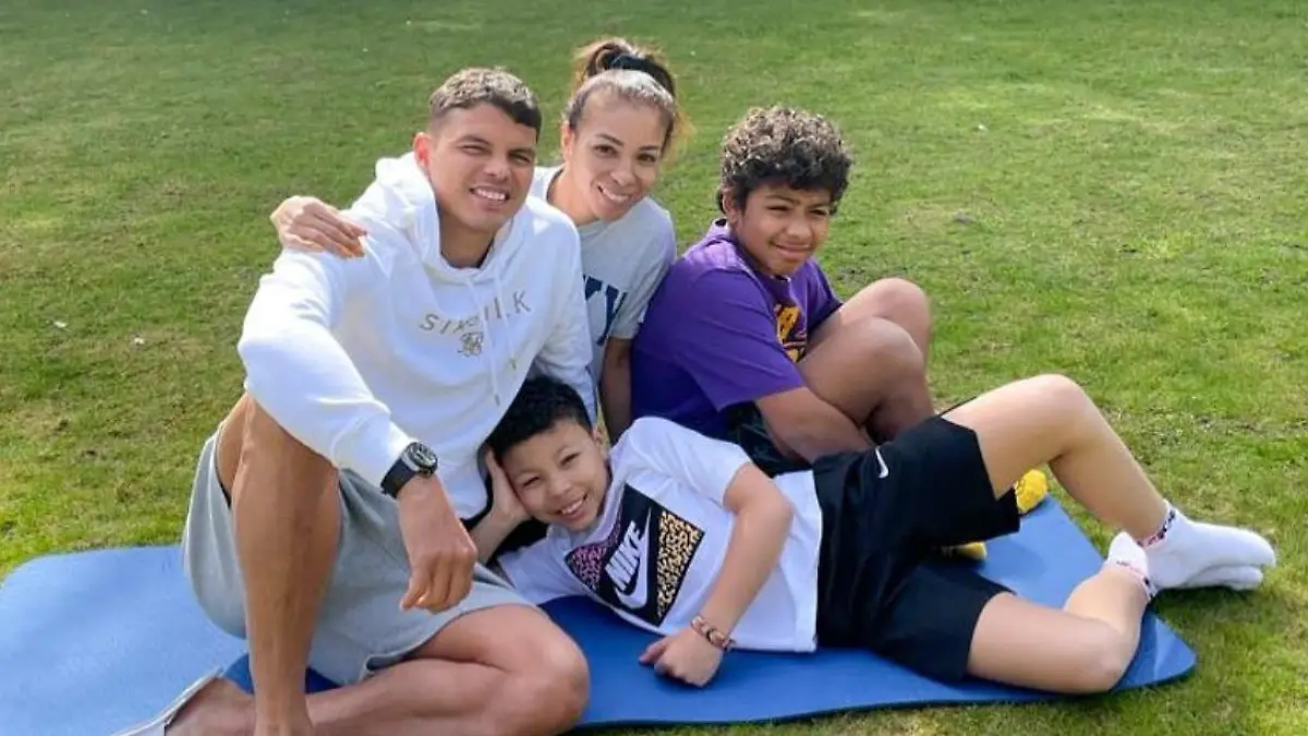 Instagram @bellesilva