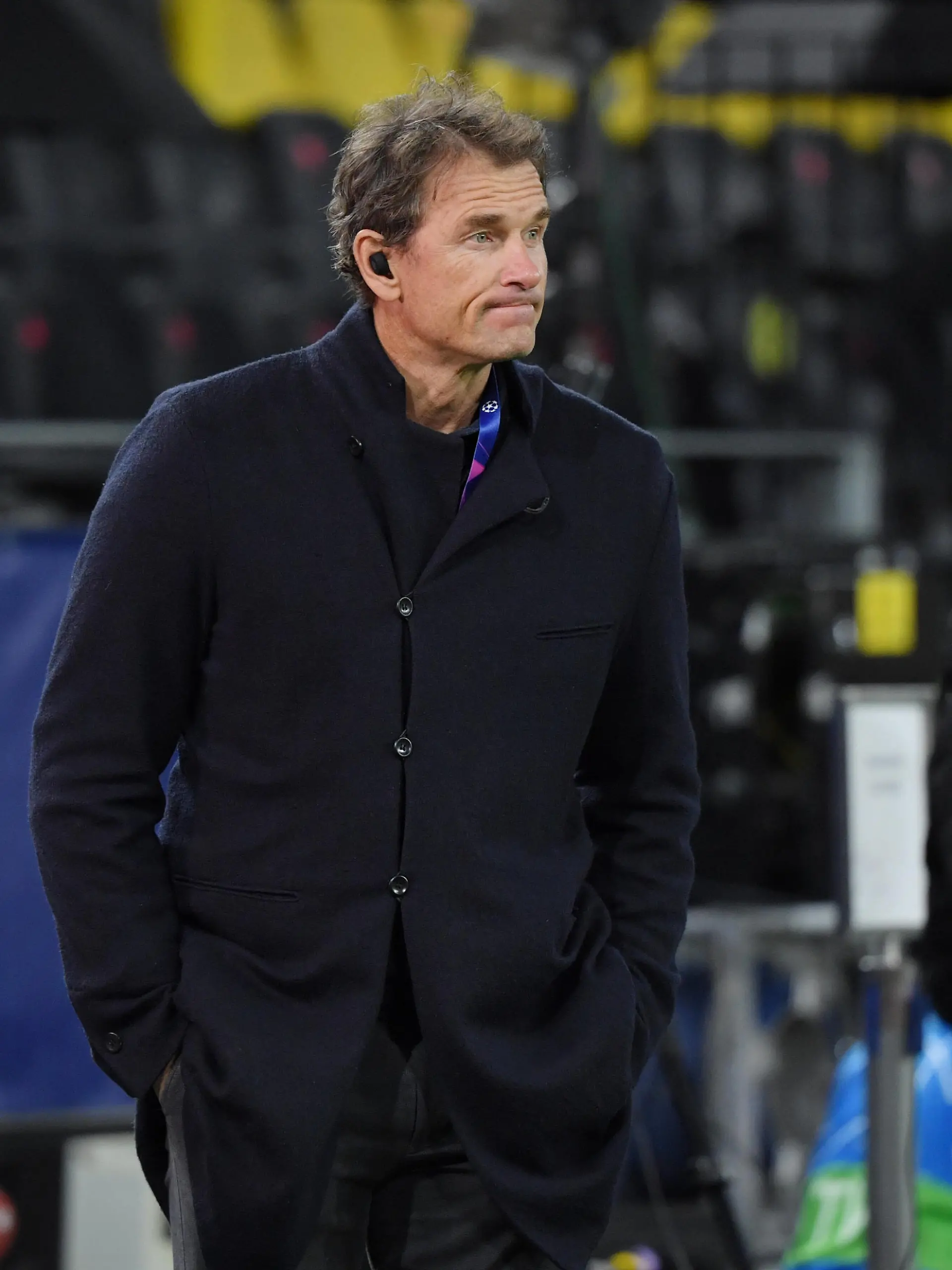 Fussball Experte Jens Lehmann 14.04.2021, Fussball GER, Saison 2020 2021, UEFA Champions League, Viertelfinale, Borussia Dortmund - Manchester City 1:2, , Foto: Maik Hölter/TEAM2sportphoto Dortmund Nordrhein Westfalen Deutschland *** Football expert Jens Lehmann 14 04 2021, Football GER, 2020 2021 season, UEFA Champions League, quarterfinals, Borussia Dortmund Manchester City 1 2, , photo Maik Hölter TEAM2sportphoto Dortmund North Rhine Westphalia Germany. Team2 