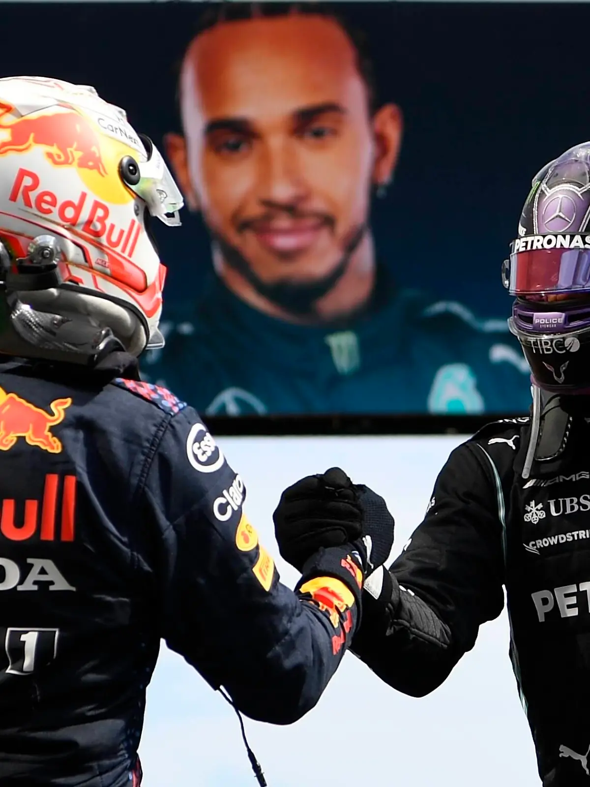 F1 Grand Prix of Portugal 33 Max Verstappen NED, Red Bull Racing, 44 Lewis Hamilton GBR, Mercedes-AMG Petronas F1 Team, F1 Grand Prix of Portugal at Autodromo Internacional do Algarve on May 2, 2021 in Portimao, Portugal. Photo by GABRIEL BOUYS/AFP/FIA Pool via HOCH ZWEI Portimao Portugal Poolfoto HOCH ZWEI/Pool/AFP ,EDITORIAL USE ONLY